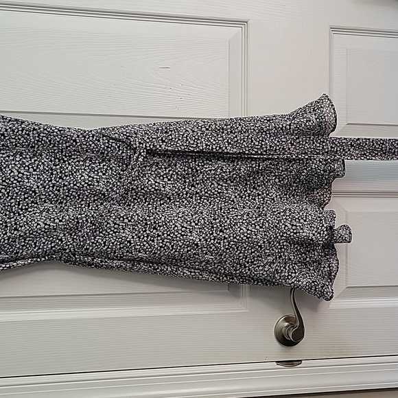 Danny & Nicole Women's Dress - Picture 2 of 14